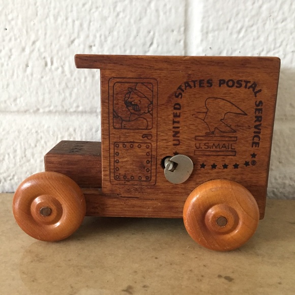 postal service kid's toy truck